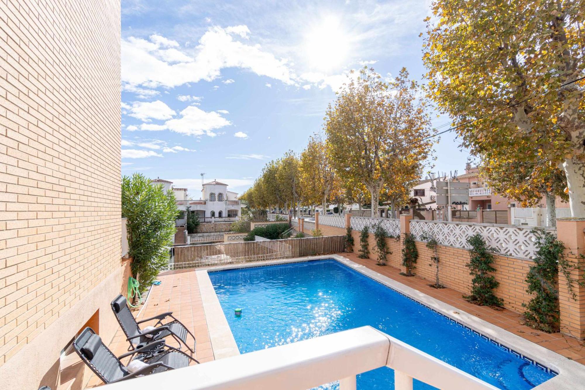Jouvacations Villa Freser Empuriabrava Buitenkant foto