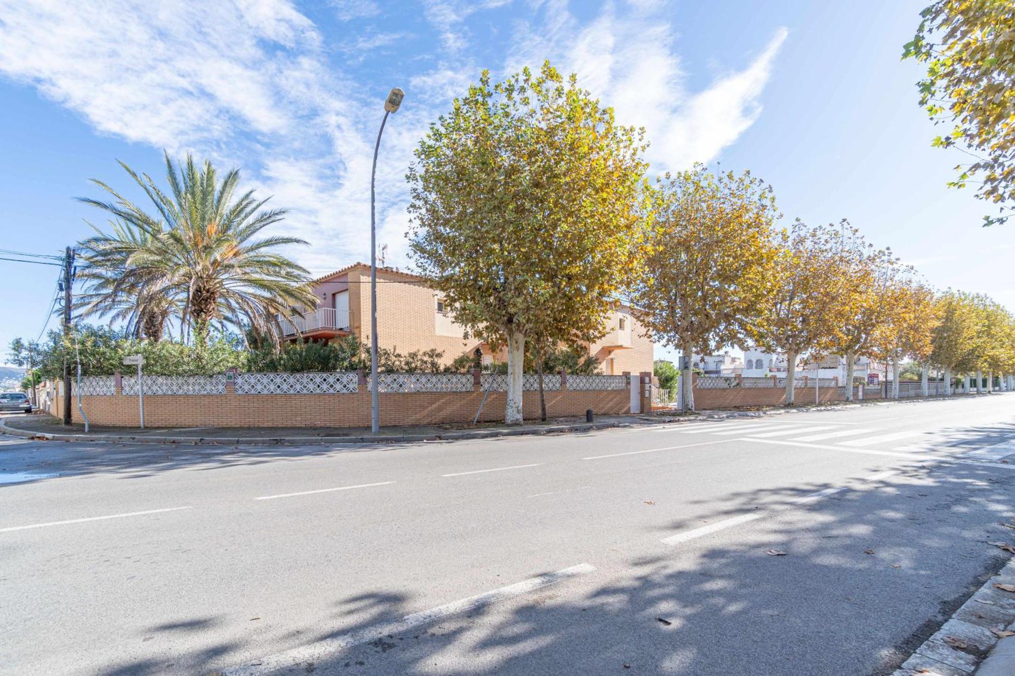 Jouvacations Villa Freser Empuriabrava Buitenkant foto